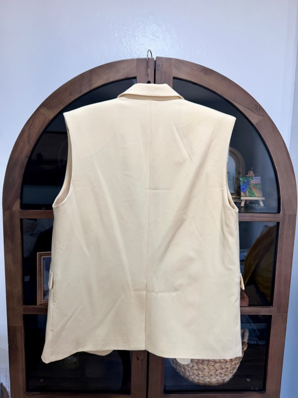 Crescent Cream Sleeveless Blazer Vest - Picture 4 of 6